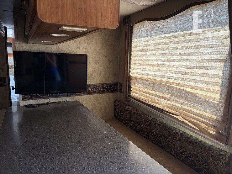 2011-keystone-rv-co-sprinter-255rks-image-20