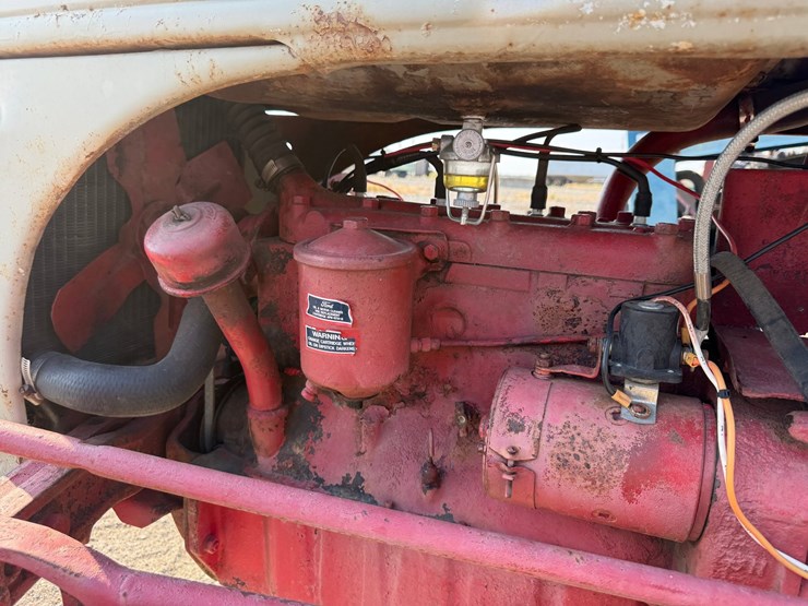 ford-tractor-image-19