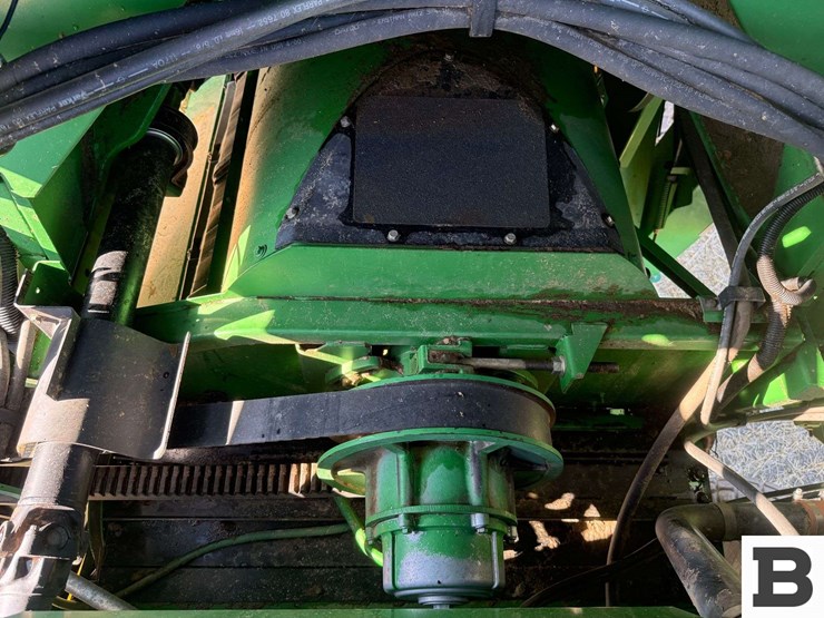 2000-john-deere-9650-sts-image-52