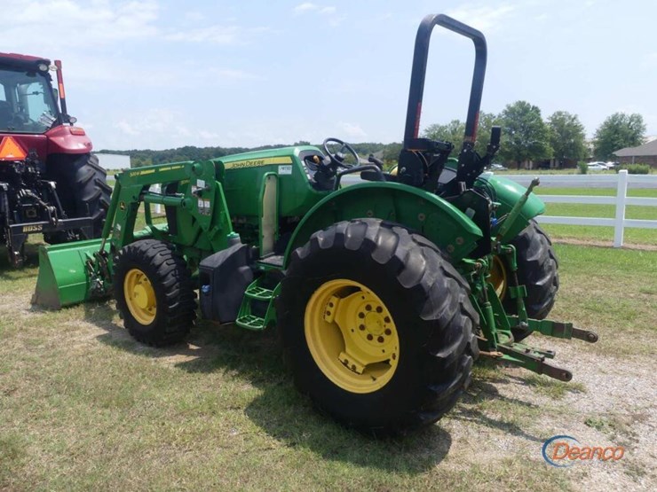 2020-john-deere-5090e-image-3