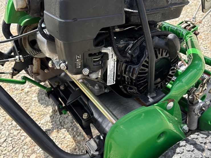 #1099-•-john-deere-180e-cut-walking-greensmower-image-11