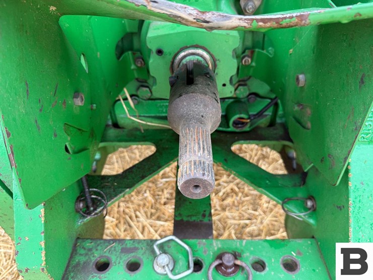 1997-john-deere-8400t-image-33
