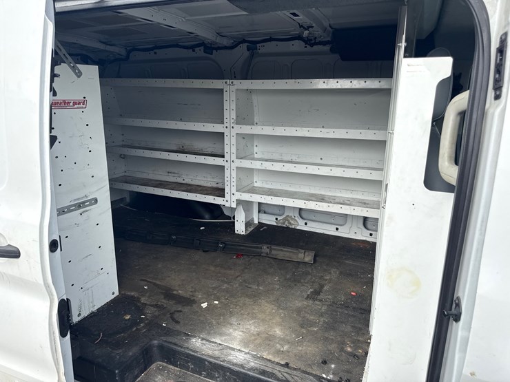 2018-ford-transit-image-12
