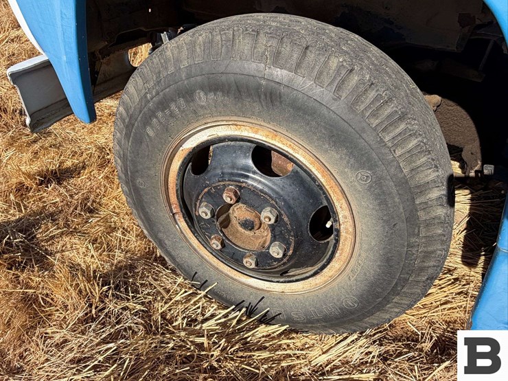1973-ford-f600-image-9