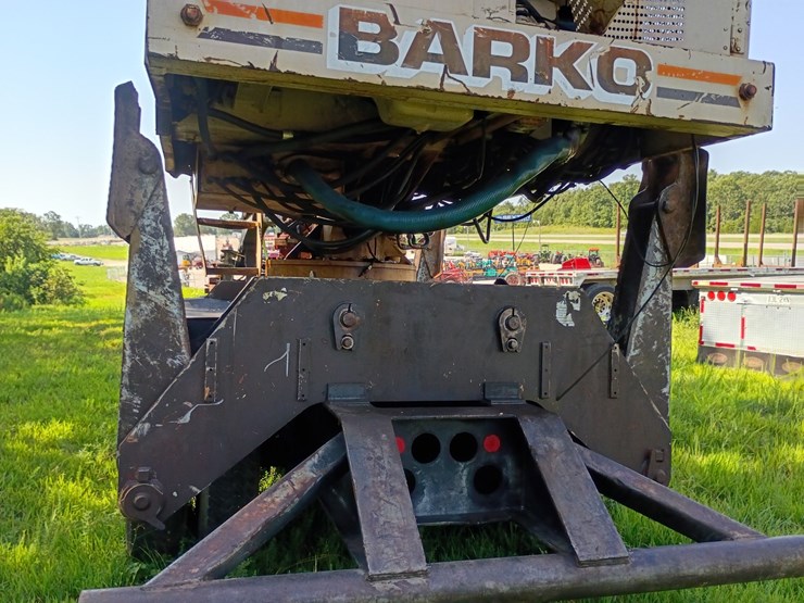 #26282-•-barko-log-picker-trailer-image-40