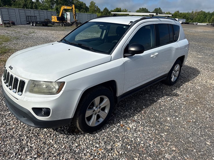 2014-jeep-compass-image-1