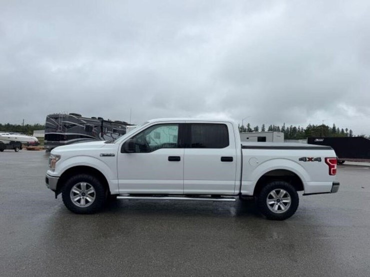 2018-ford-f150-xlt-image-5