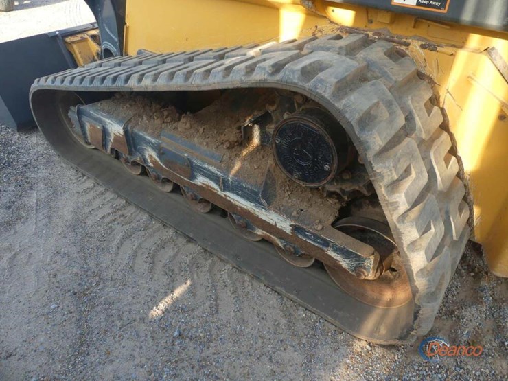 2023-deere-331g-image-4