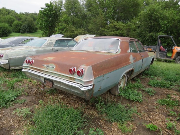 1965-chevrolet-belair-4dr-sedan-image-4