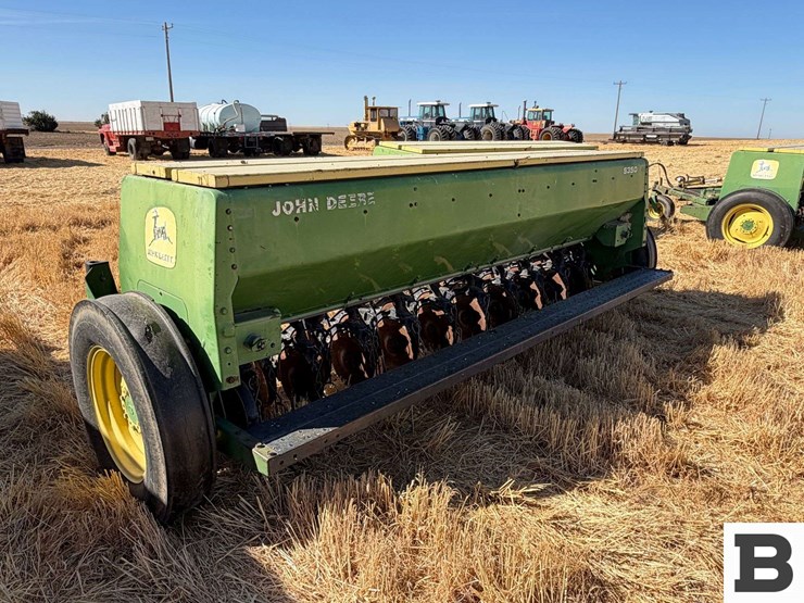 john-deere-8350-image-8