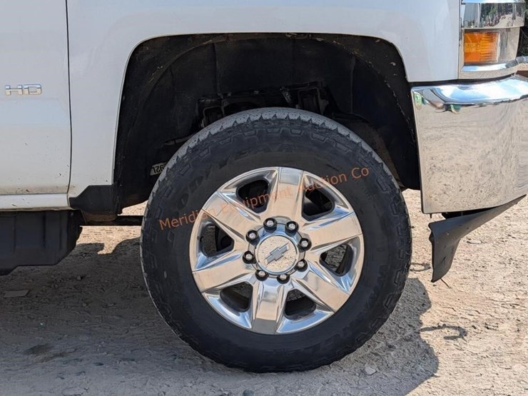 2017-chevrolet-silverado-3500-image-36