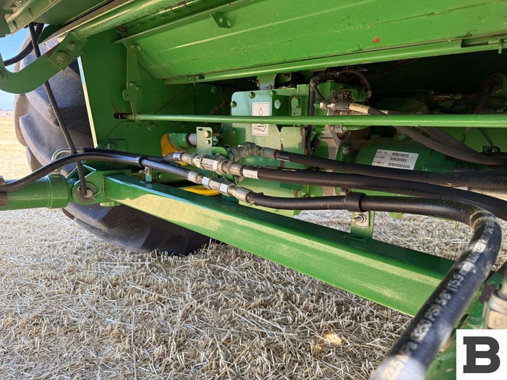 2014-john-deere-s660-image-75