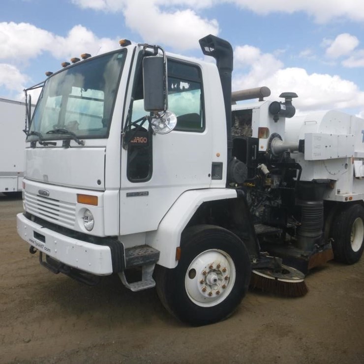 2003 TYMCO 600