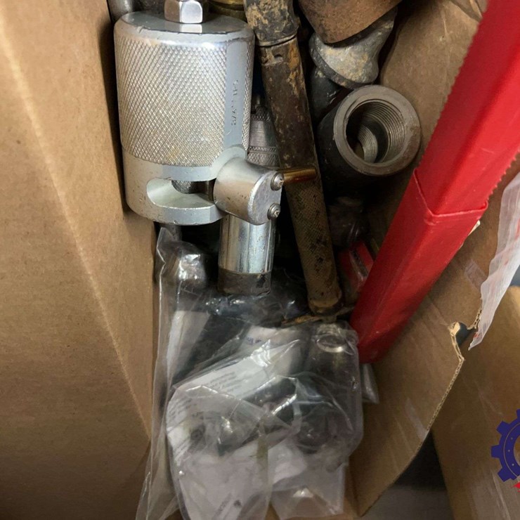Assorted Gas Fittings