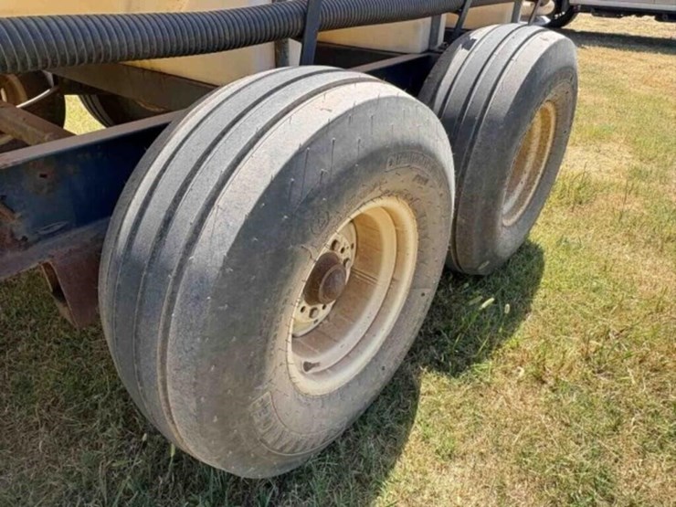 1200-gallon-nurse-tank-trailer-w/pump-image-7