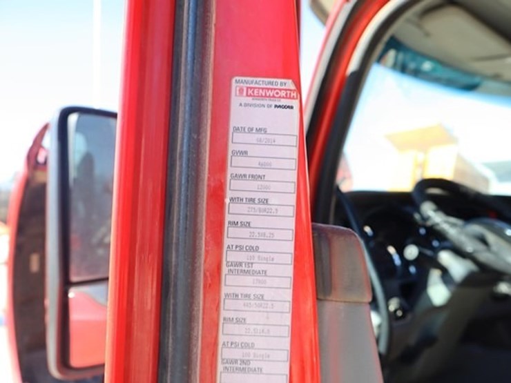 2015-kenworth-t880-image-29