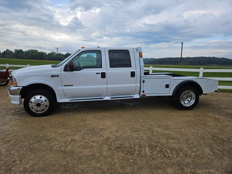 2004-ford-f450-xlt-image-2