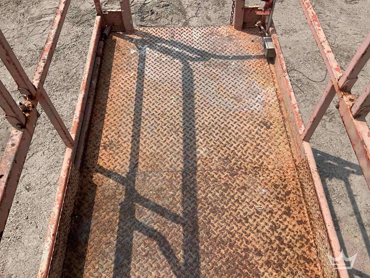 2000-jlg-2646e2-image-12