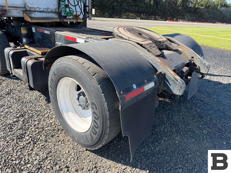 2012-capacity-tj5000-image-20