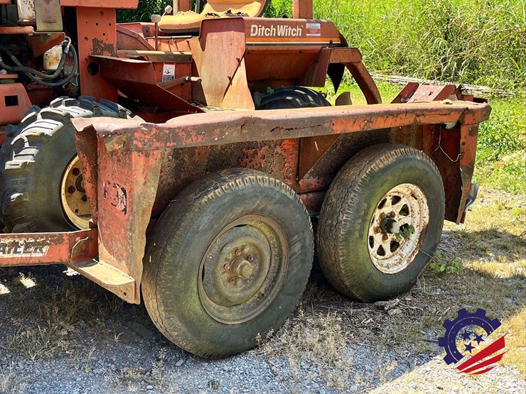 ditch-witch-2310dd-image-7