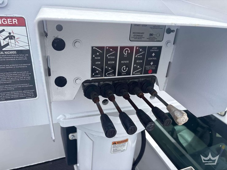 2013-altec-at37g-image-28