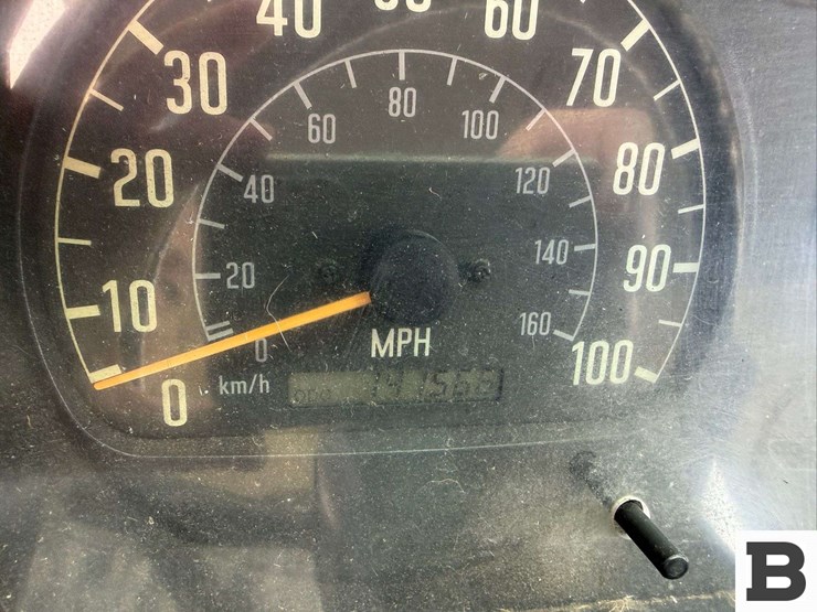 2000-gmc-w4500-image-29