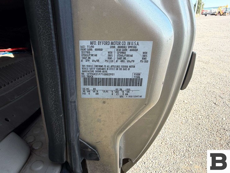 2001-ford-f250-image-36