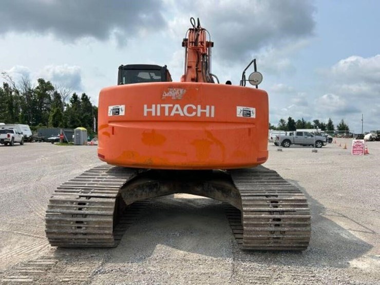2007-hitachi-zx225us-lc-image-7