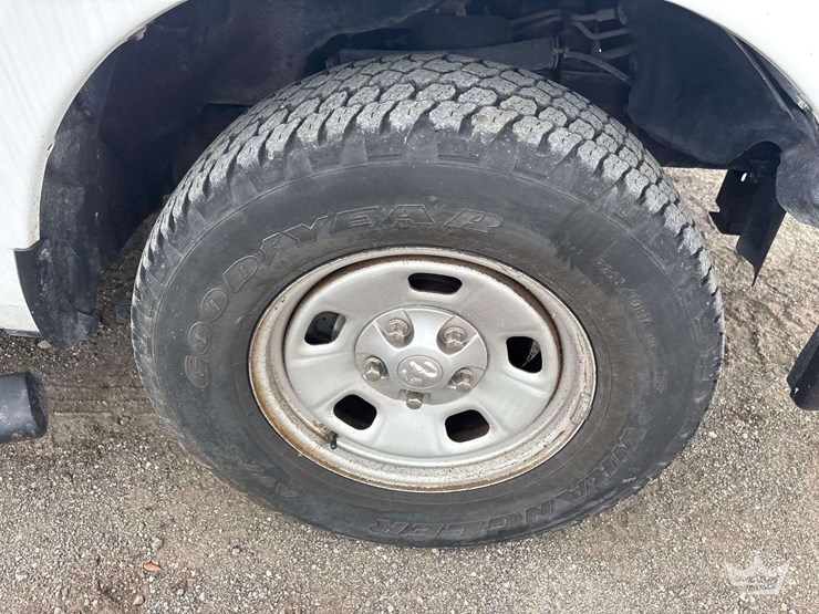 2017-dodge-1500-image-19