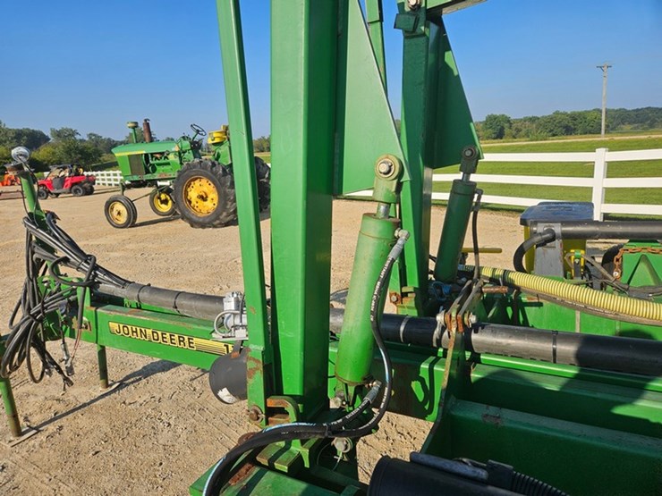 john-deere-1770-image-12