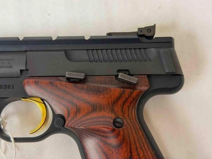 browning-buck-mark-22lr-pistol-image-9