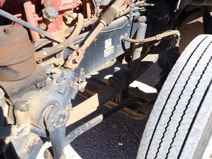 2015-kenworth-t880-image-17