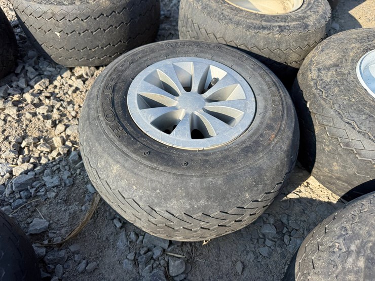 #50532-•-lot-of-(16)-18x8.50-8-tires-inv#50532-image-21