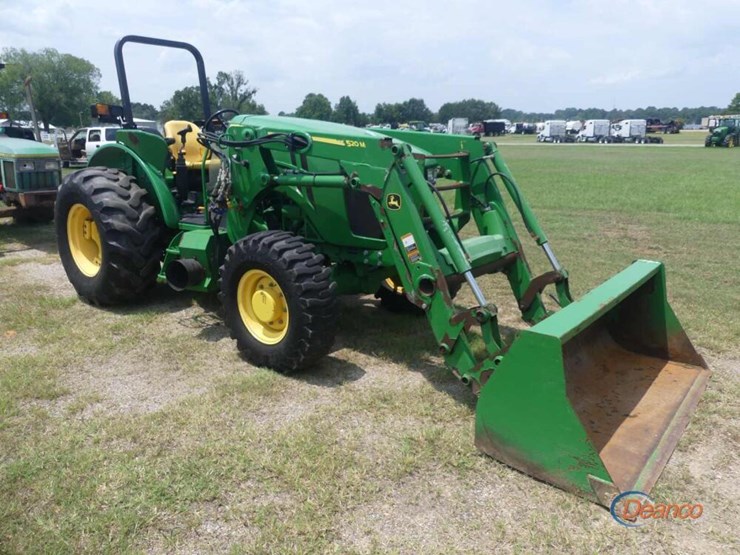 2020-john-deere-5090e-image-1
