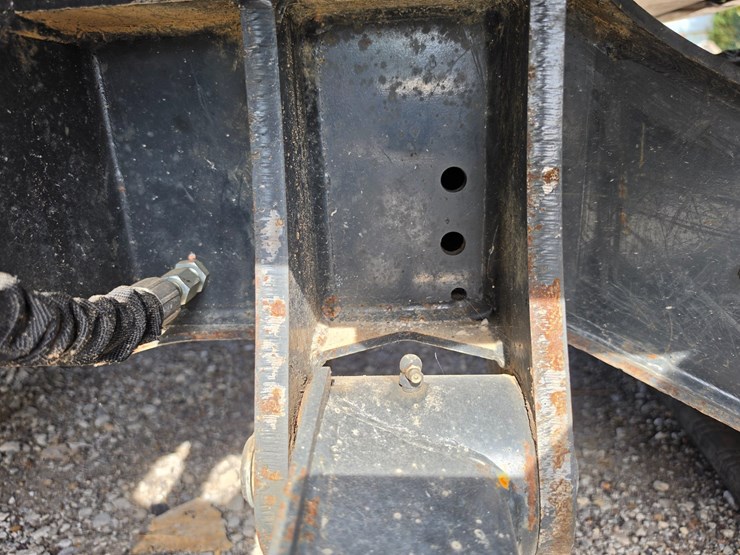 2022-bobcat-e35-image-93
