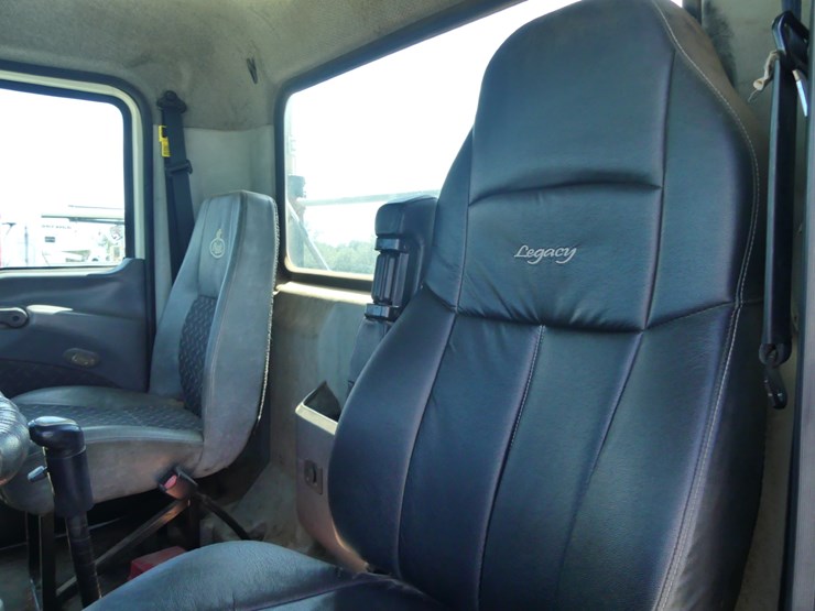 2014-mack-600-image-11
