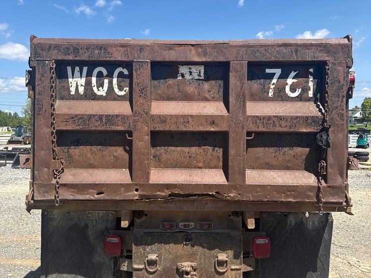 2000-kenworth-t300-image-7