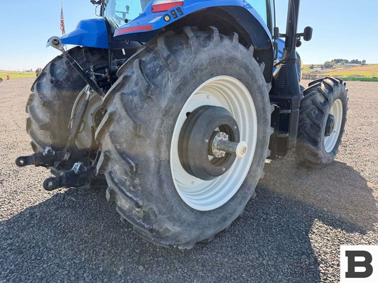 2016-new-holland-t6.145-image-42