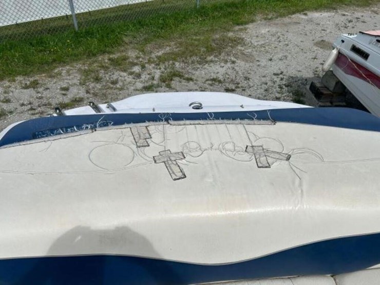 2005-tahoe-q6-20-ft-bowrider-bujd66twf505-image-61