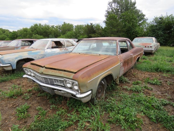 1966-chevrolet-belair-2dr-sedan-image-1