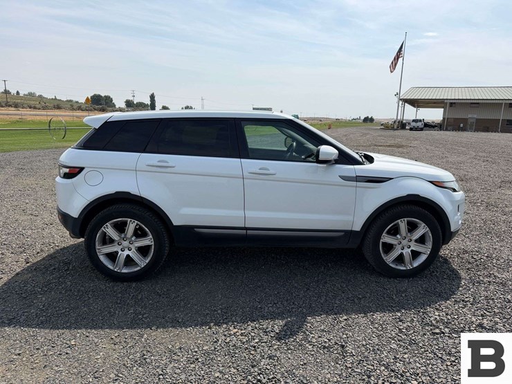 2012-land-rover-range-rover-evoque-image-7