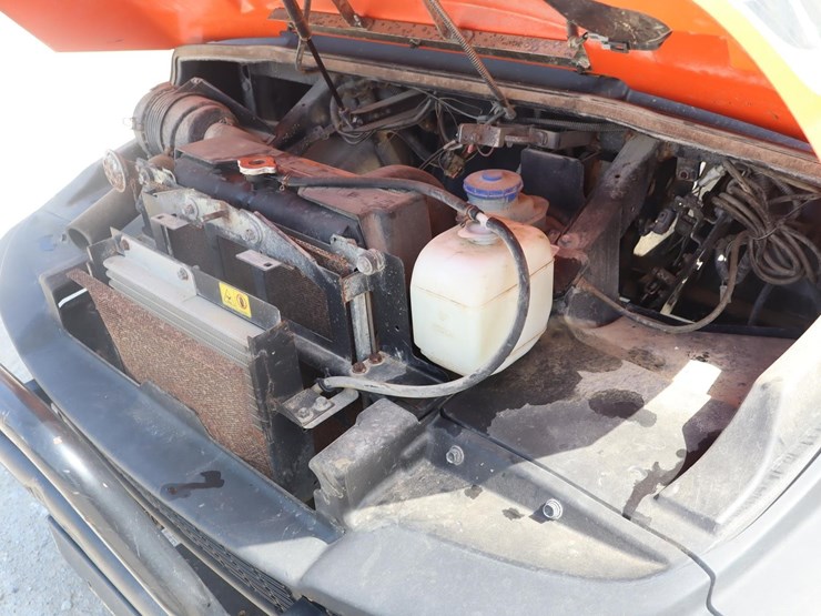 2020-kubota-rtvx1140-image-23