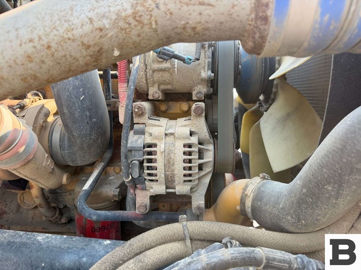 2007-sterling-l8500-image-55