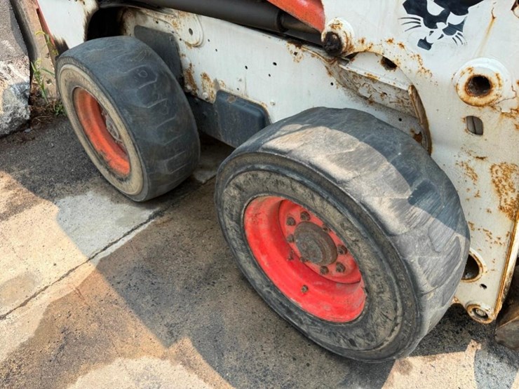 2012-bobcat-s630-image-15