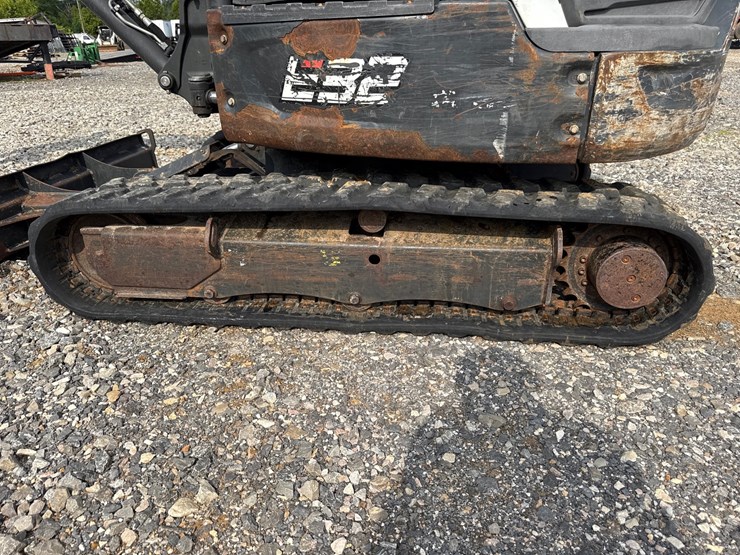 2021-bobcat-e32i-image-7
