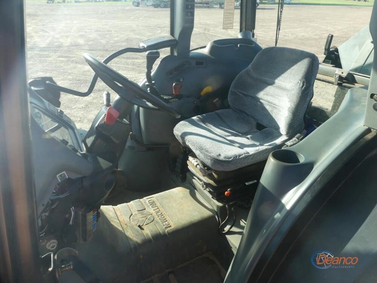 2002-new-holland-tn65d-image-13