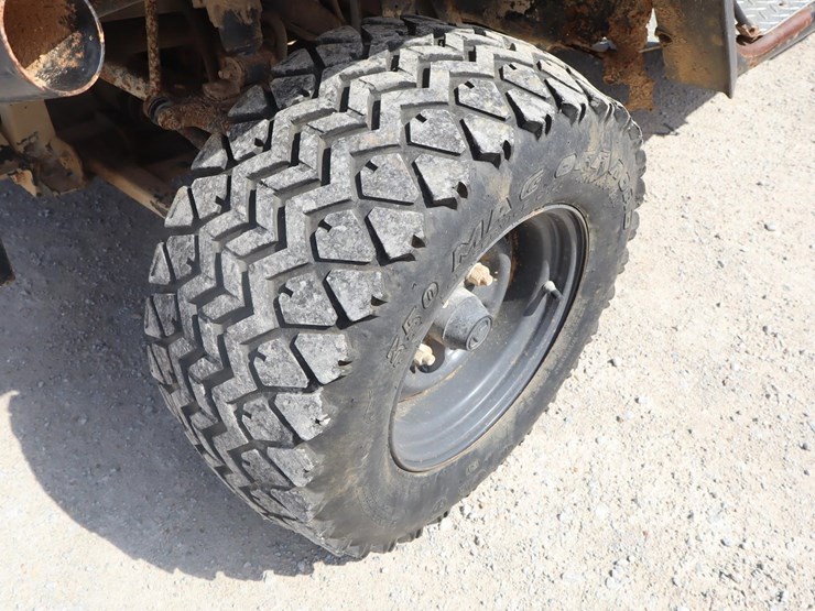 2020-kubota-rtvx1140-image-9