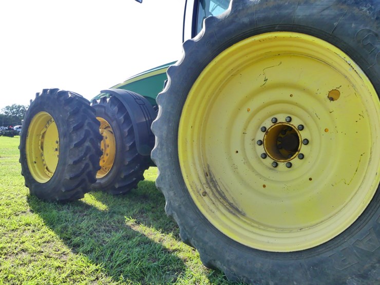 2014-john-deere-8370r-image-11