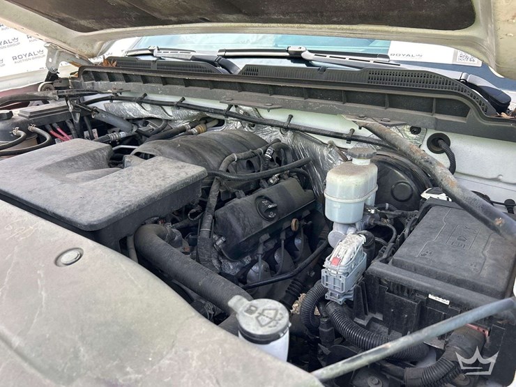 2016-chevrolet-silverado-1500-image-9