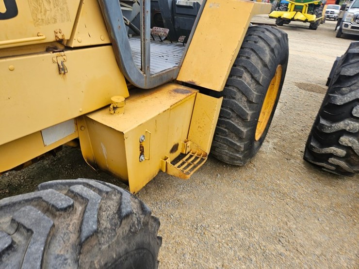 jcb-940-image-19